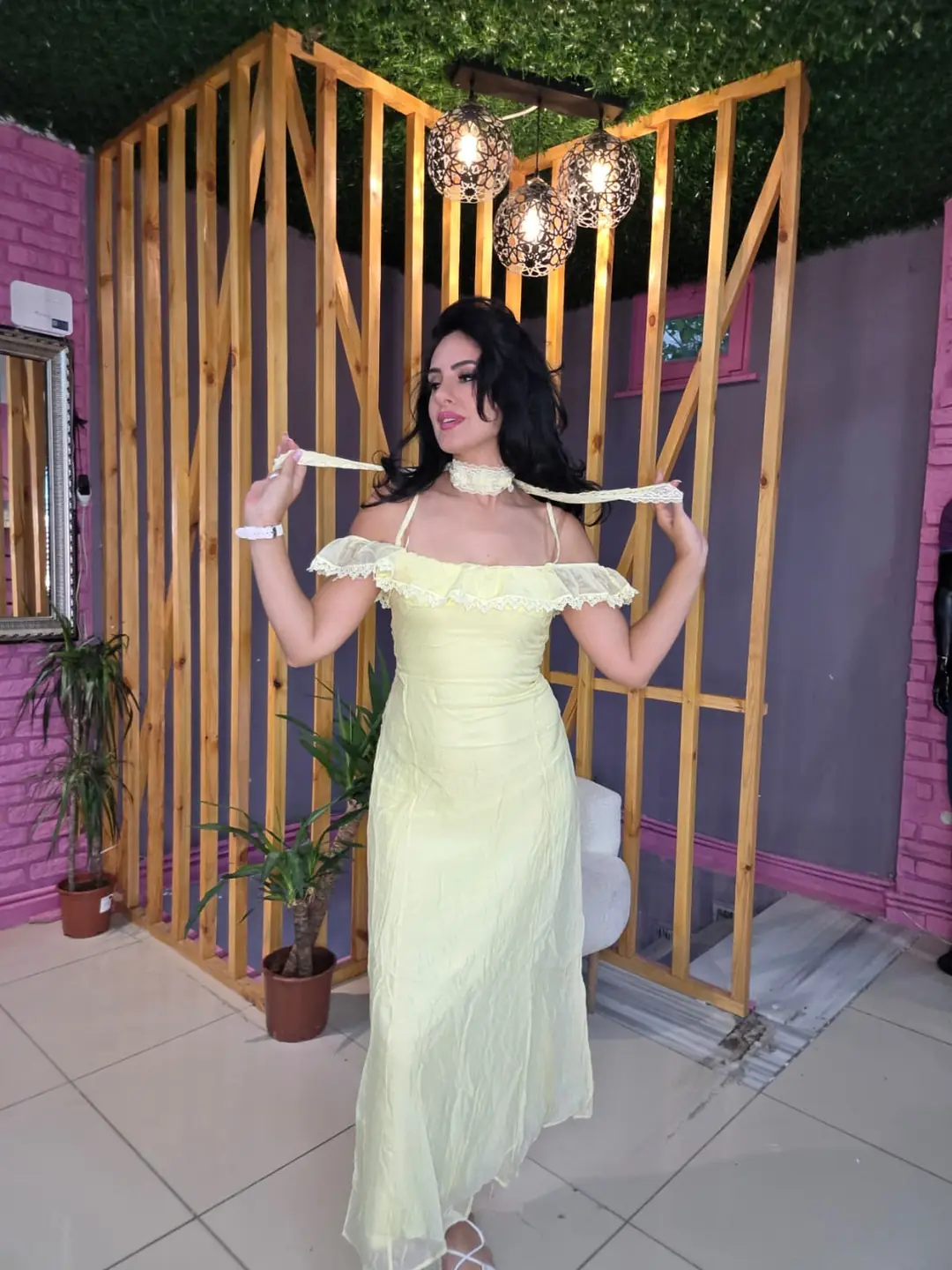 Astarlı Kuşaklı Elbise · Sarı